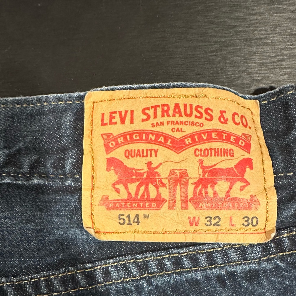 Gently Used Men’s Levi Strauss & Co Jeans (W 32, L 30) - Picture 1 of 3